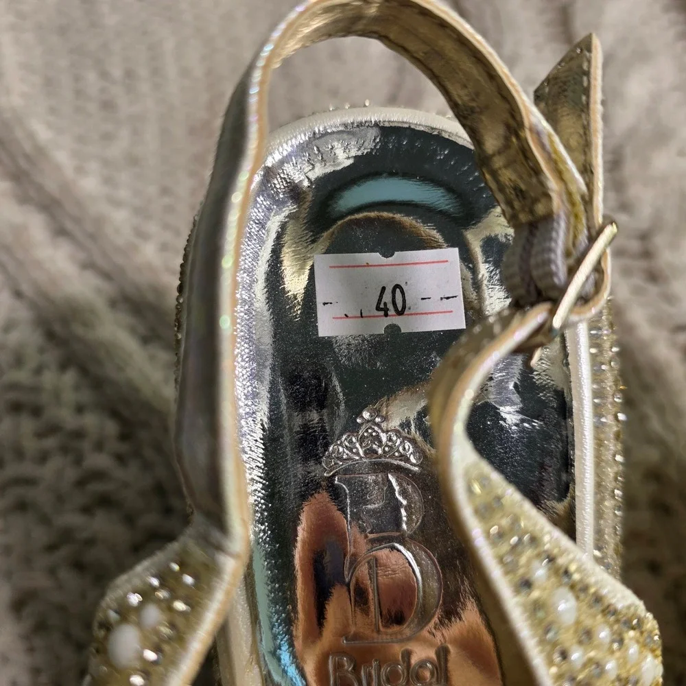 Bridal Smilees Cinderella Faux Pearl Rhinestone Wedge Sandals Heels 40 8.5-9